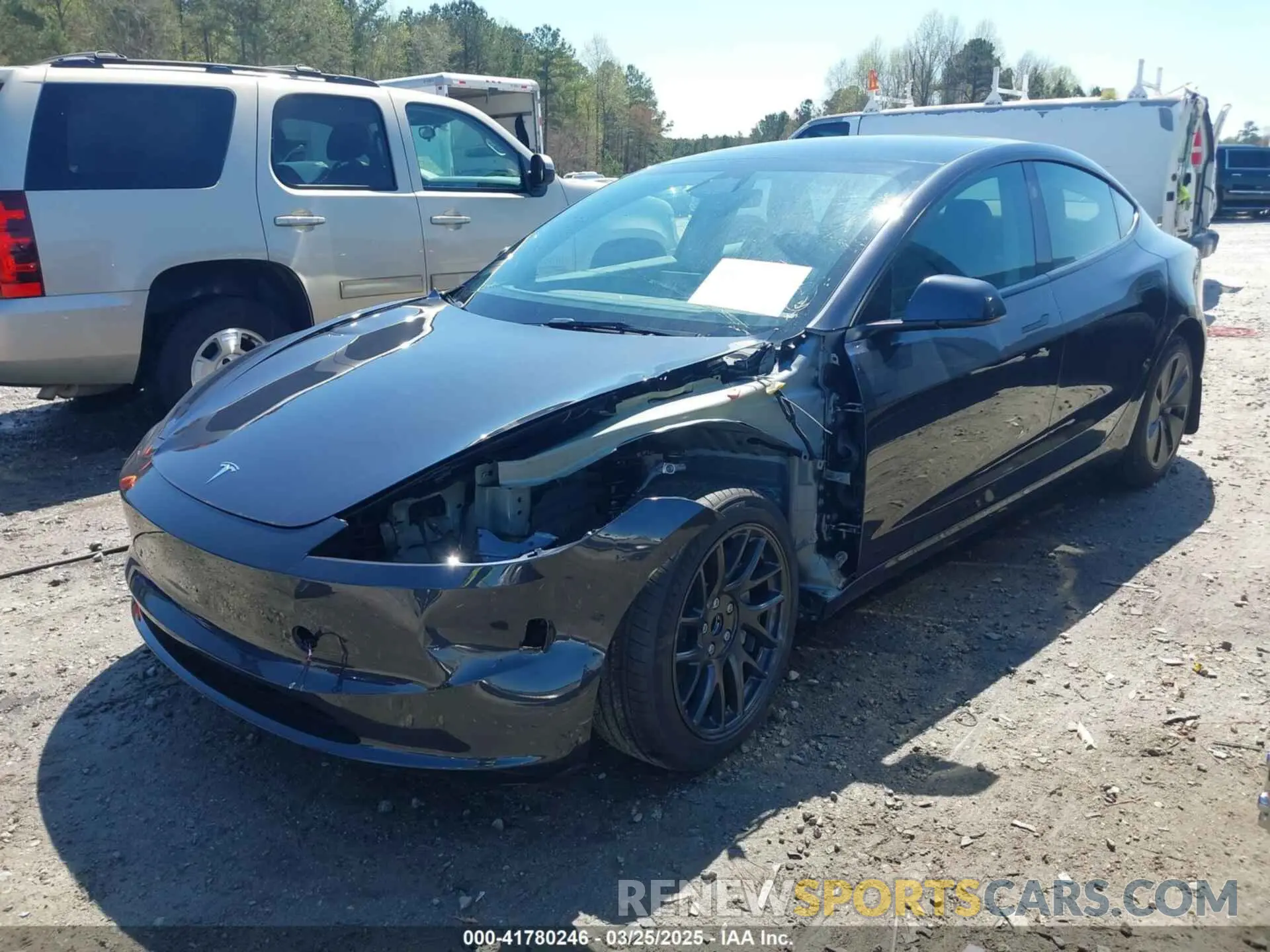2 Фотография поврежденного автомобиля 5YJ3E1EA7RF863382 TESLA MODEL 3 2024