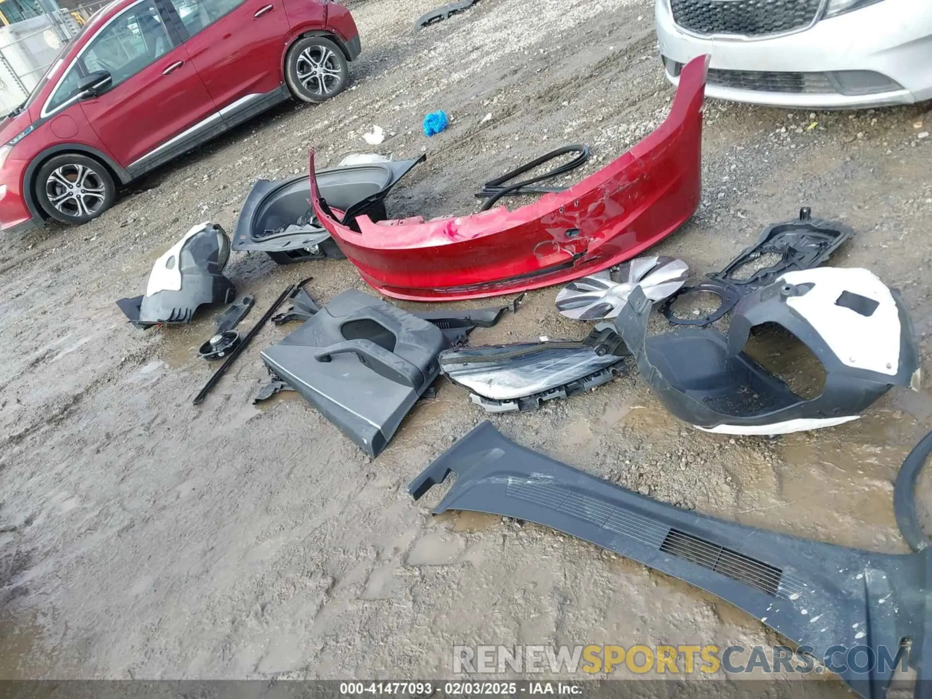 12 Фотография поврежденного автомобиля 5YJ3E1EA7RF869098 TESLA MODEL 3 2024