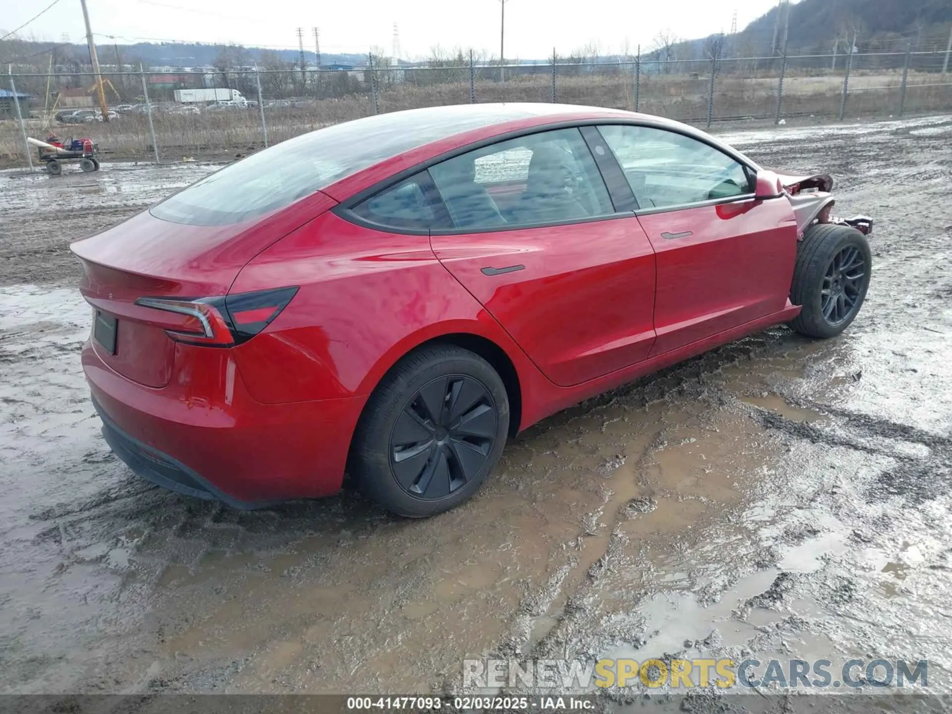 4 Фотография поврежденного автомобиля 5YJ3E1EA7RF869098 TESLA MODEL 3 2024