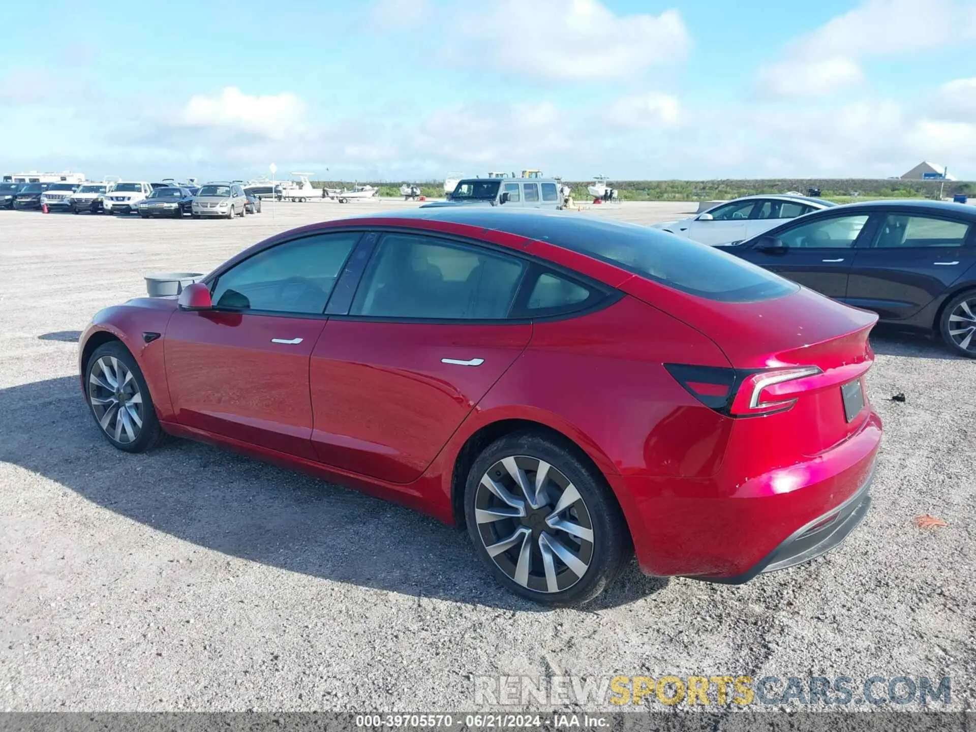 3 Photograph of a damaged car 5YJ3E1EA8RF752663 TESLA MODEL 3 2024