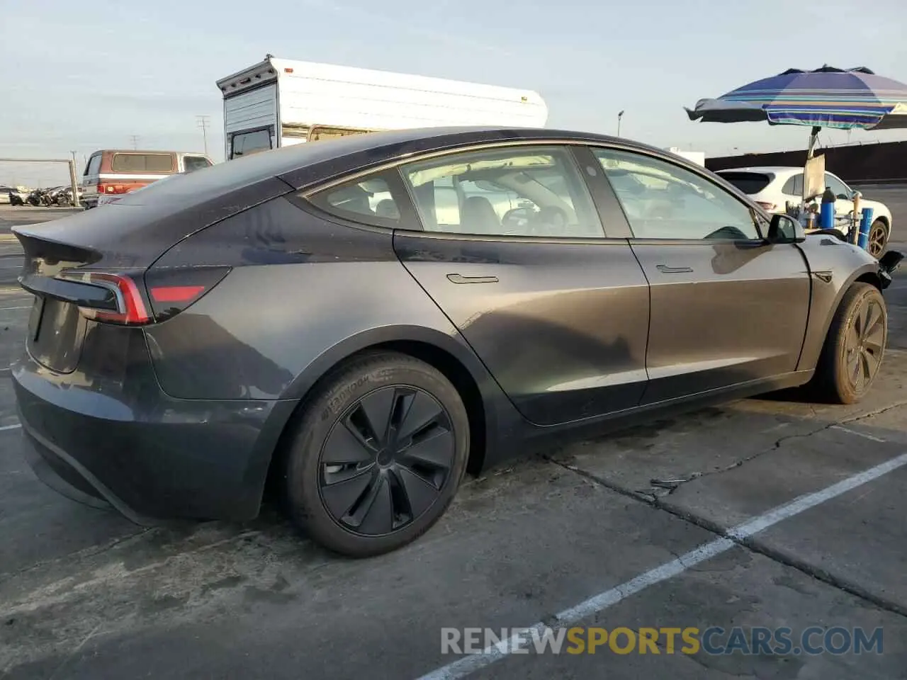 3 Фотография поврежденного автомобиля 5YJ3E1EA8RF755417 TESLA MODEL 3 2024