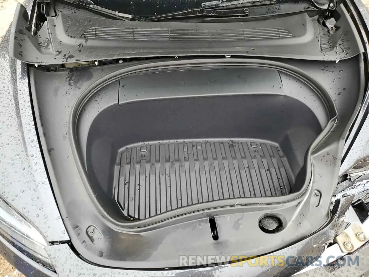 12 Photograph of a damaged car 5YJ3E1EA8RF755854 TESLA MODEL 3 2024