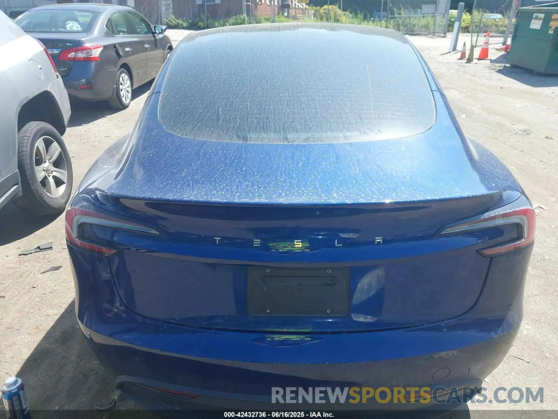 15 Photograph of a damaged car 5YJ3E1EA8RF768989 TESLA MODEL 3 2024