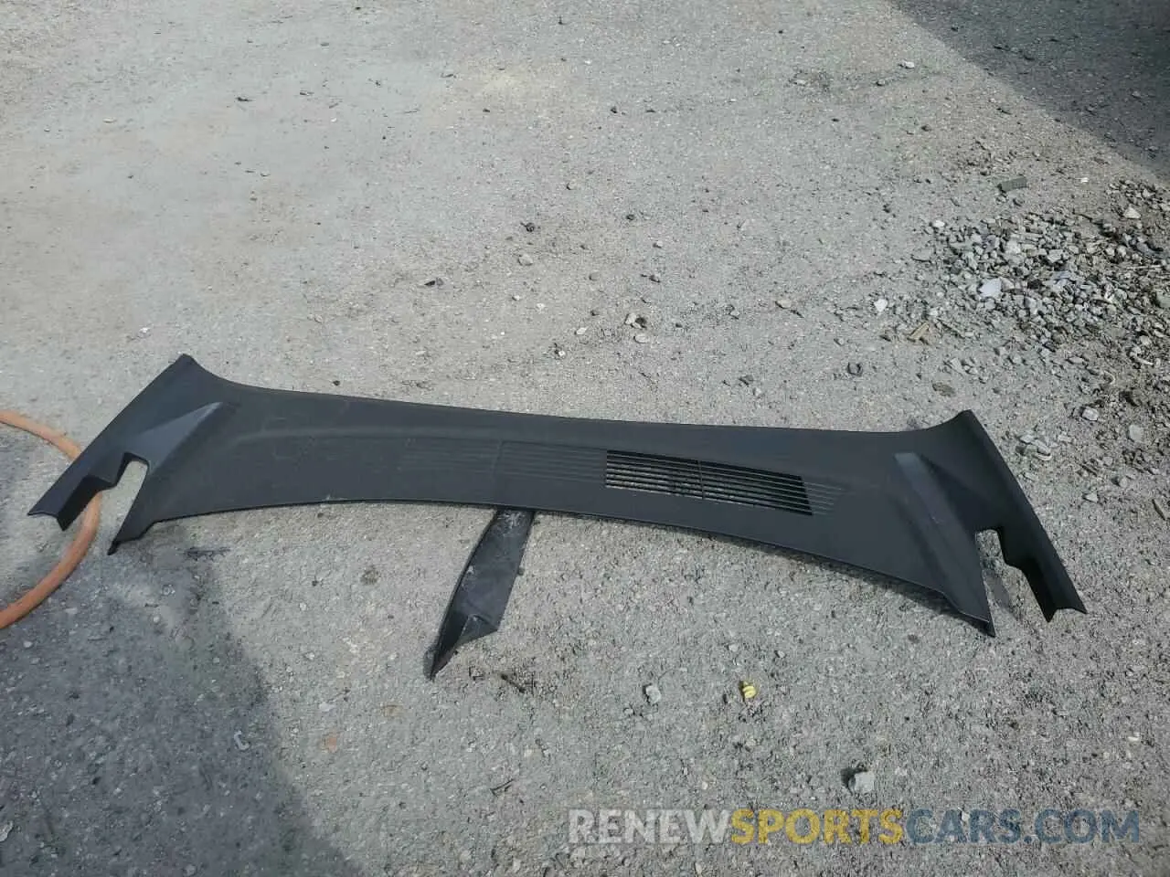 12 Photograph of a damaged car 5YJ3E1EA8RF868400 TESLA MODEL 3 2024