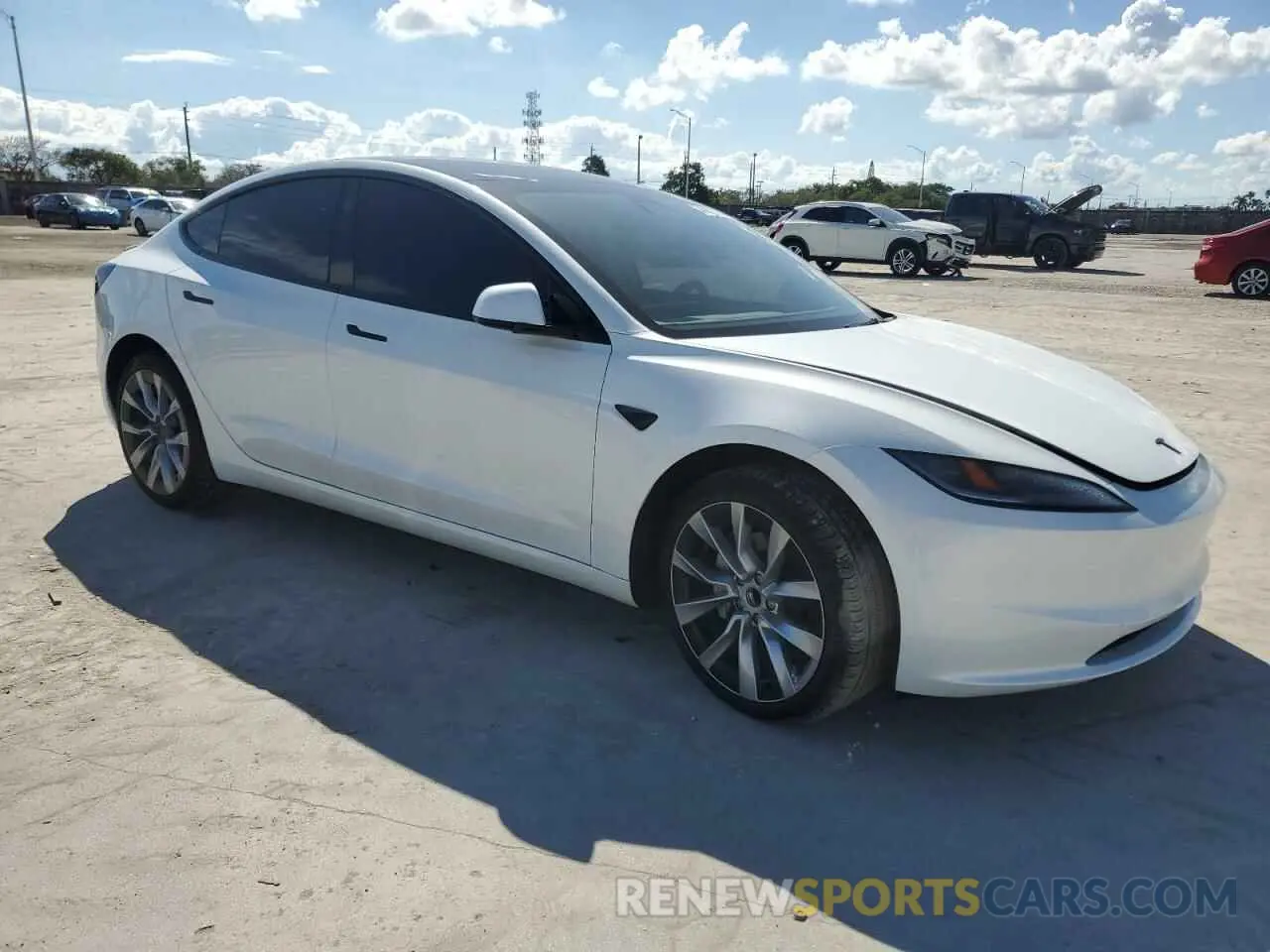 4 Фотография поврежденного автомобиля 5YJ3E1EA9RF752350 TESLA MODEL 3 2024