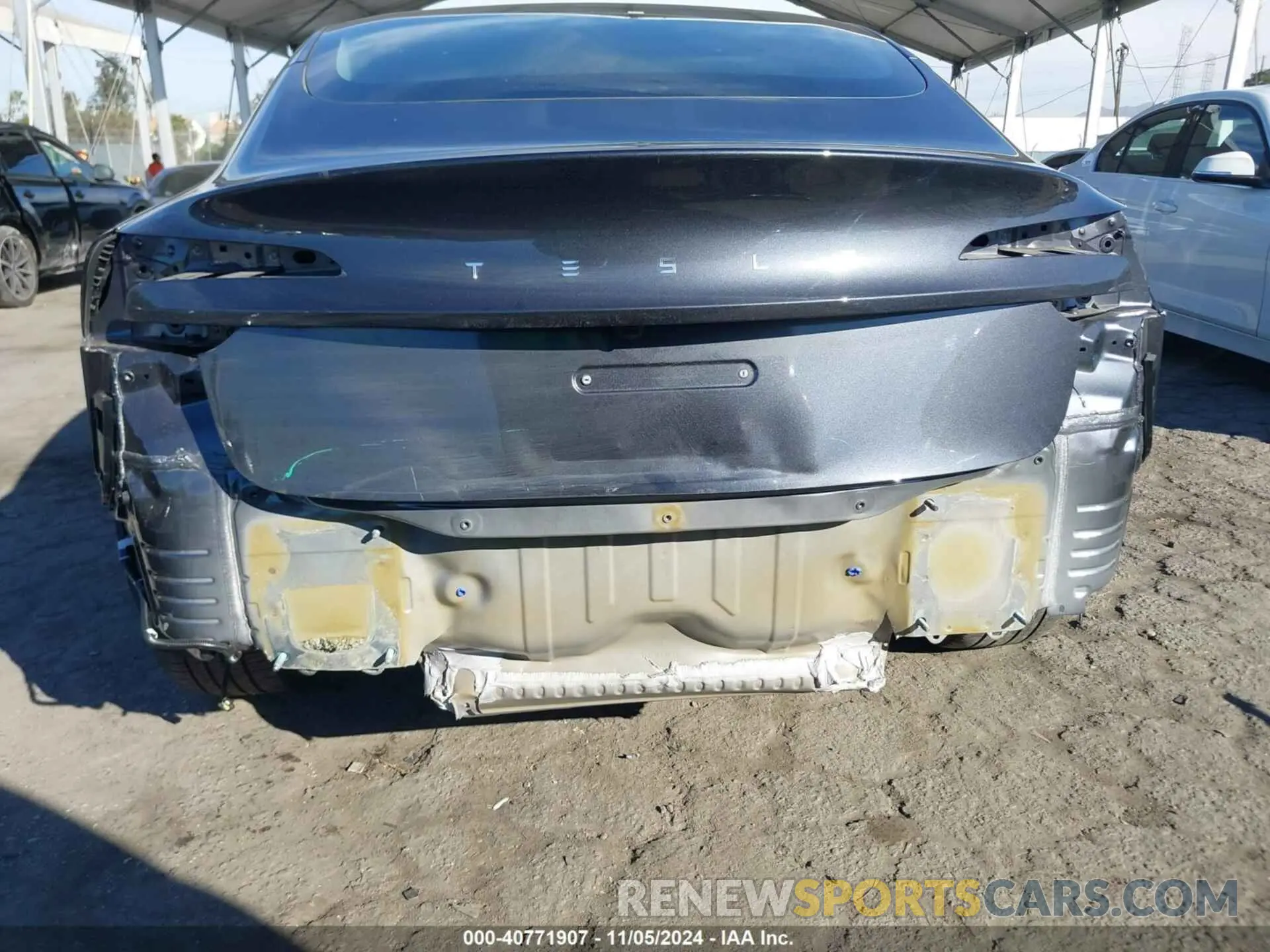6 Photograph of a damaged car 5YJ3E1EA9RF786143 TESLA MODEL 3 2024