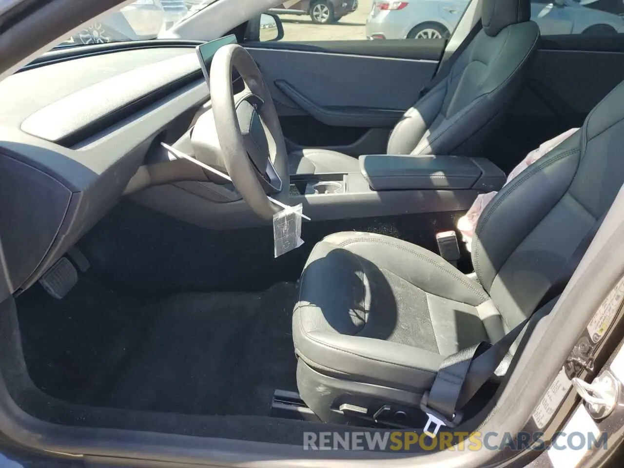 7 Photograph of a damaged car 5YJ3E1EA9RF820808 TESLA MODEL 3 2024