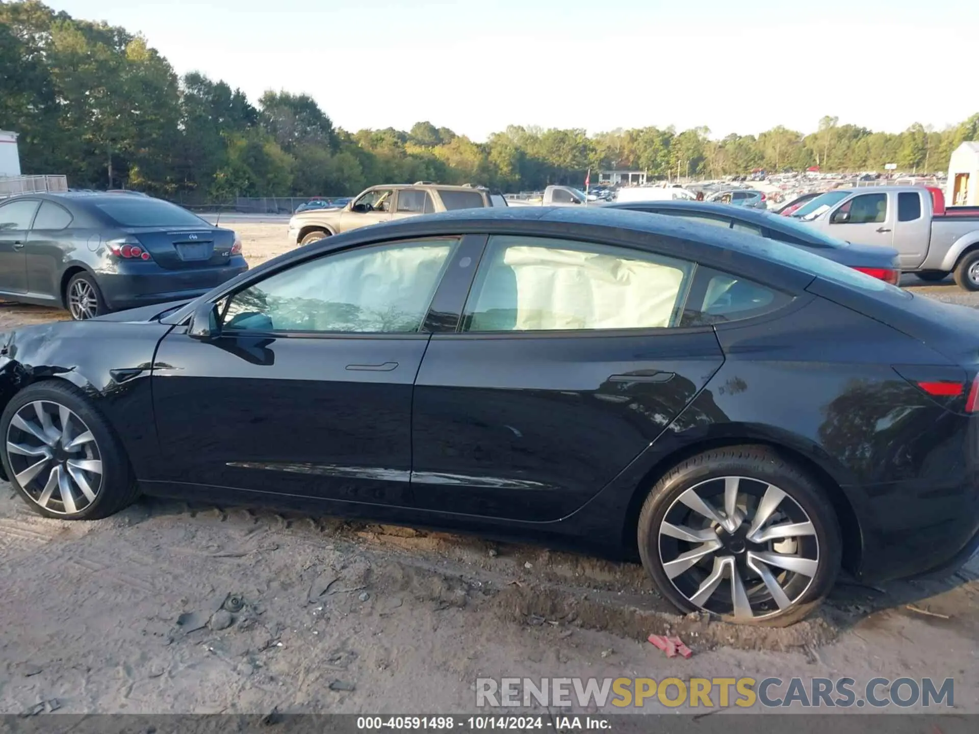 14 Photograph of a damaged car 5YJ3E1EA9RF821831 TESLA MODEL 3 2024