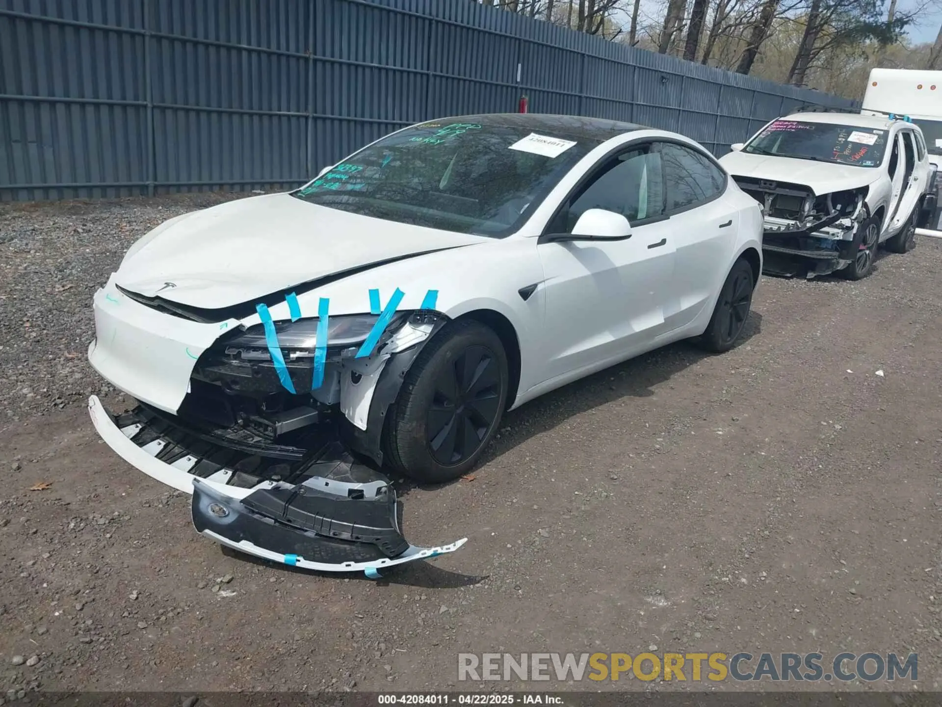 2 Фотография поврежденного автомобиля 5YJ3E1EA9RF828598 TESLA MODEL 3 2024