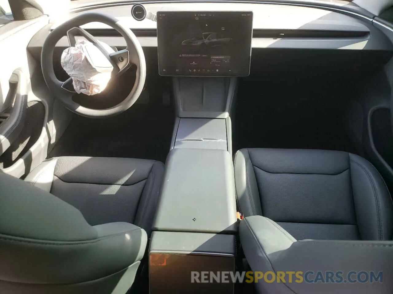 8 Фотография поврежденного автомобиля 5YJ3E1EA9RF859401 TESLA MODEL 3 2024