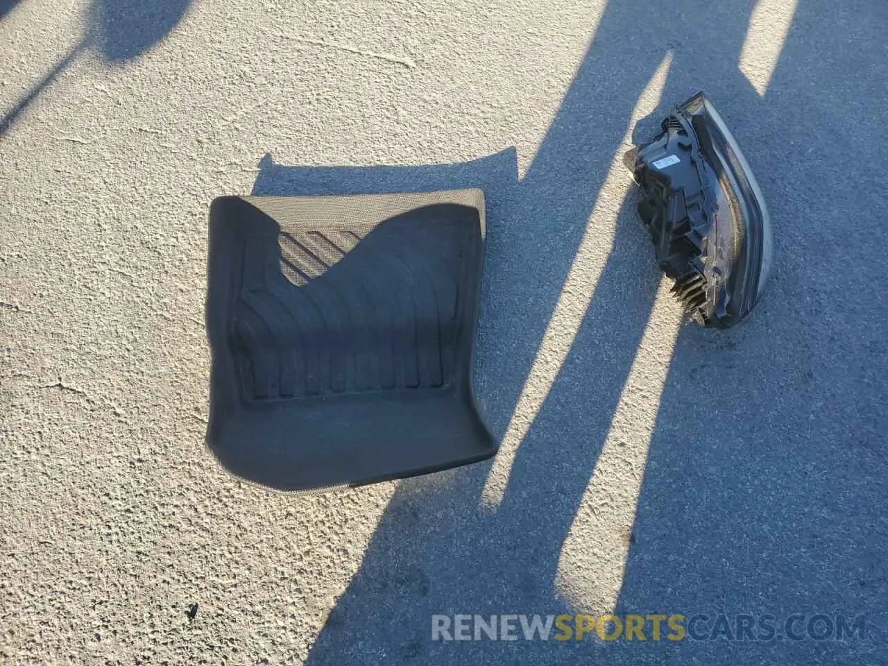 12 Photograph of a damaged car 5YJ3E1EA9RF868731 TESLA MODEL 3 2024