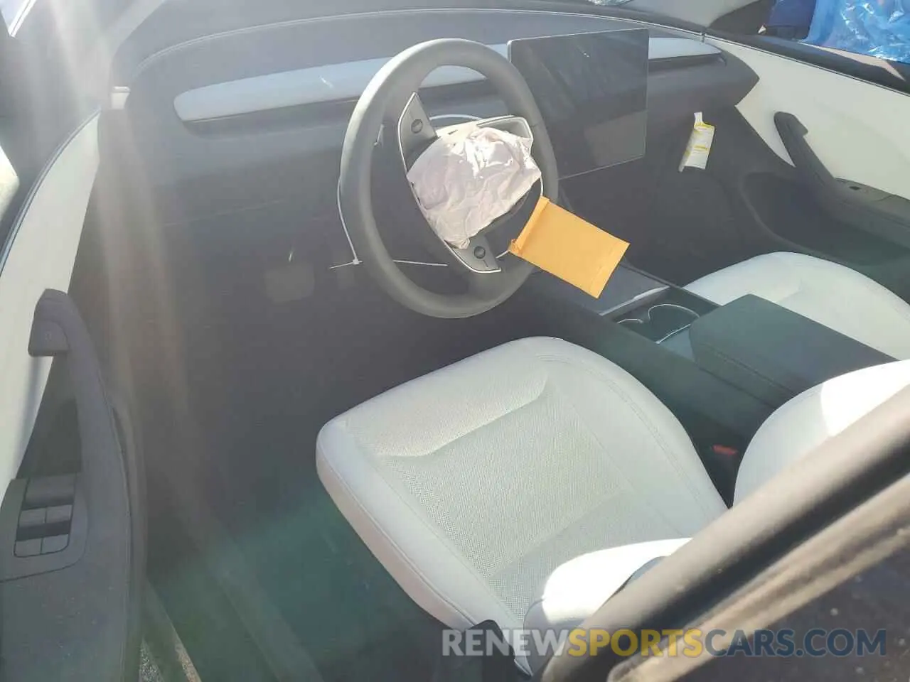 8 Photograph of a damaged car 5YJ3E1EA9RF868731 TESLA MODEL 3 2024