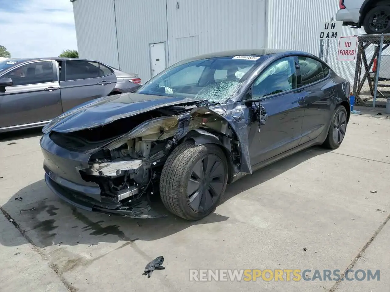 1 Photograph of a damaged car 5YJ3E1EAXRF718546 TESLA MODEL 3 2024