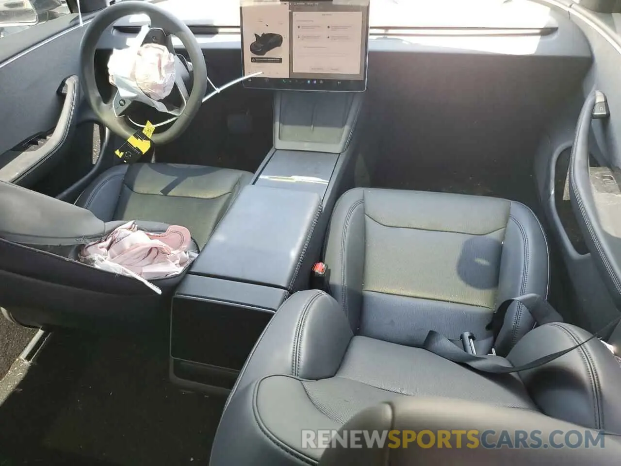 8 Фотография поврежденного автомобиля 5YJ3E1EAXRF749828 TESLA MODEL 3 2024