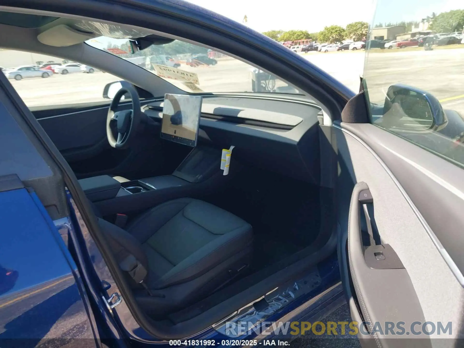5 Photograph of a damaged car 5YJ3E1EAXRF751577 TESLA MODEL 3 2024