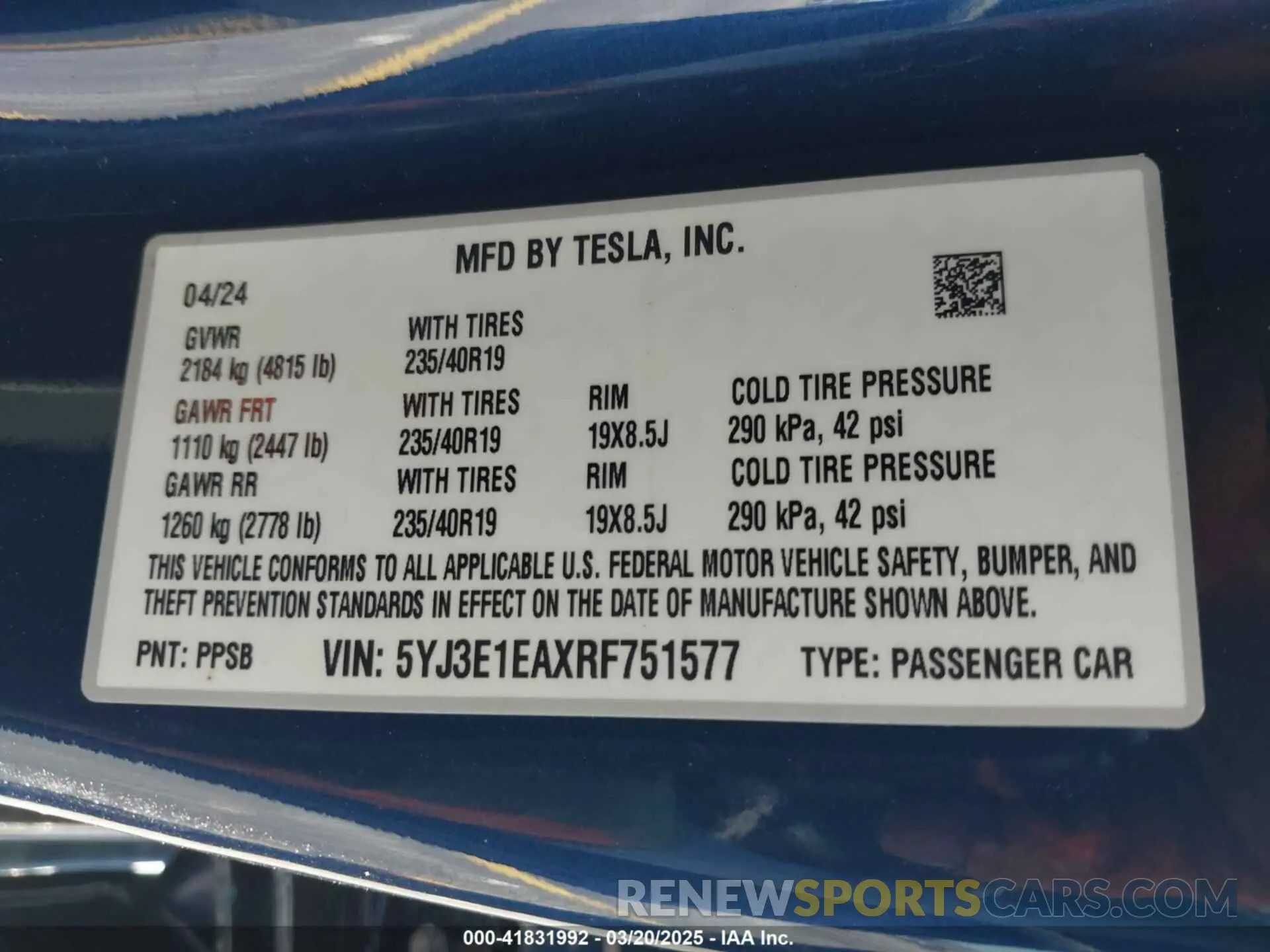 9 Photograph of a damaged car 5YJ3E1EAXRF751577 TESLA MODEL 3 2024