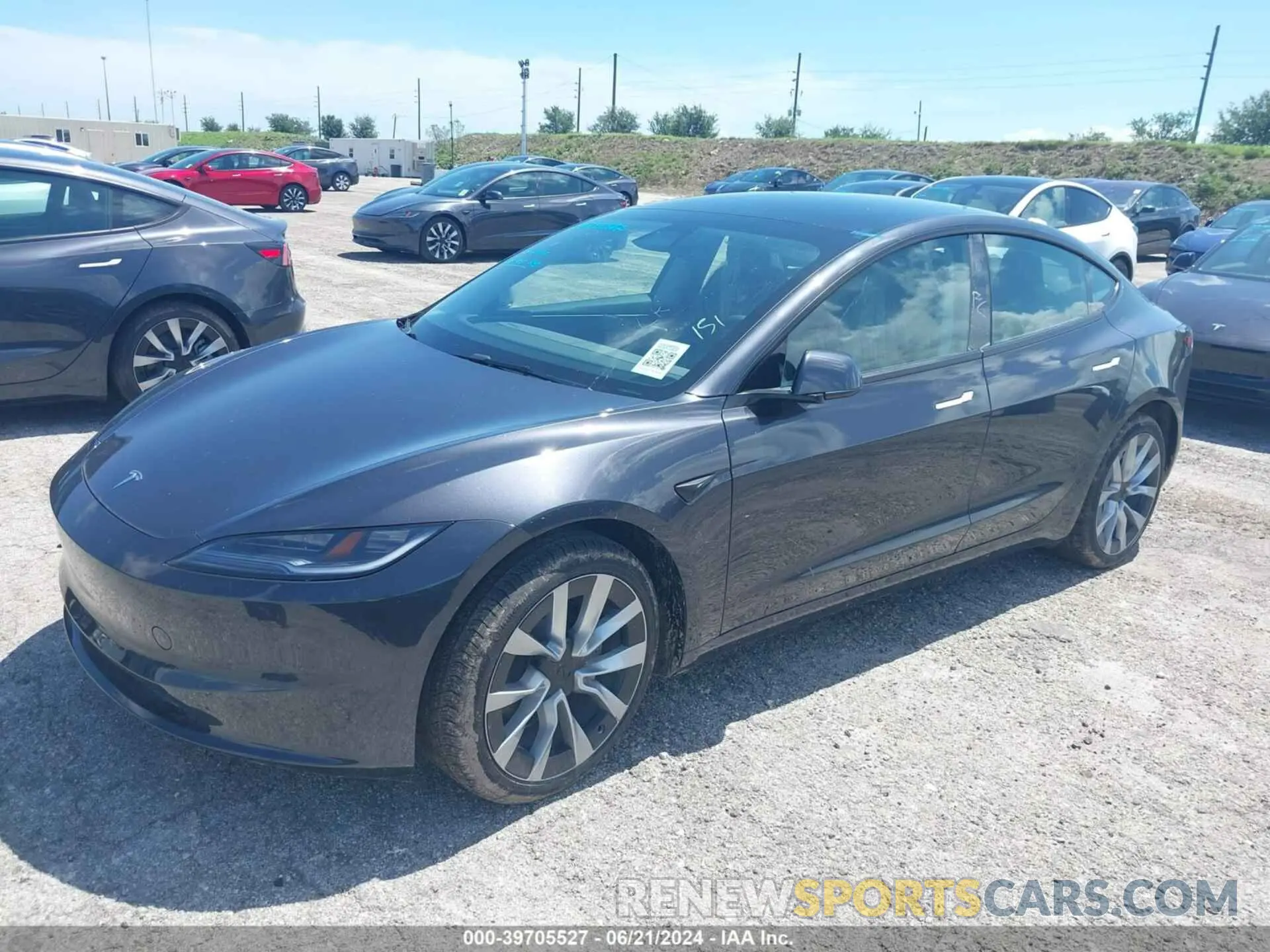 2 Фотография поврежденного автомобиля 5YJ3E1EAXRF752132 TESLA MODEL 3 2024