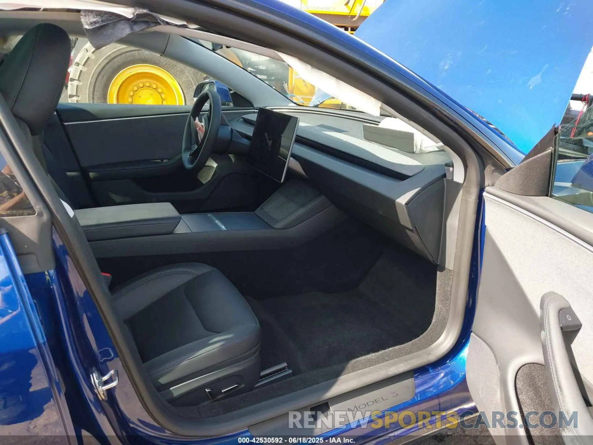 5 Photograph of a damaged car 5YJ3E1EAXRF774101 TESLA MODEL 3 2024