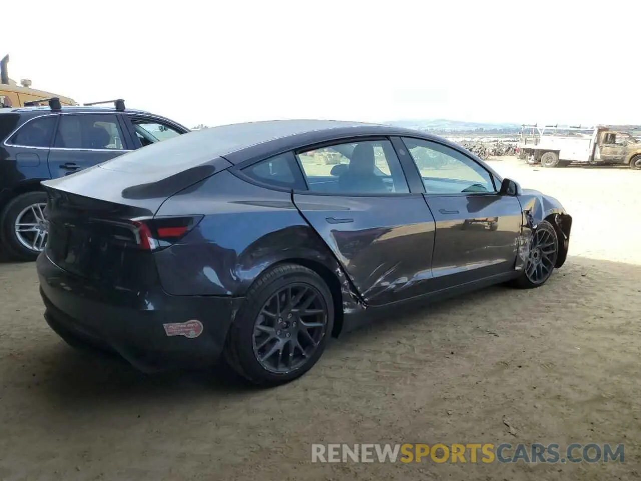 3 Фотография поврежденного автомобиля 5YJ3E1EAXRF782571 TESLA MODEL 3 2024