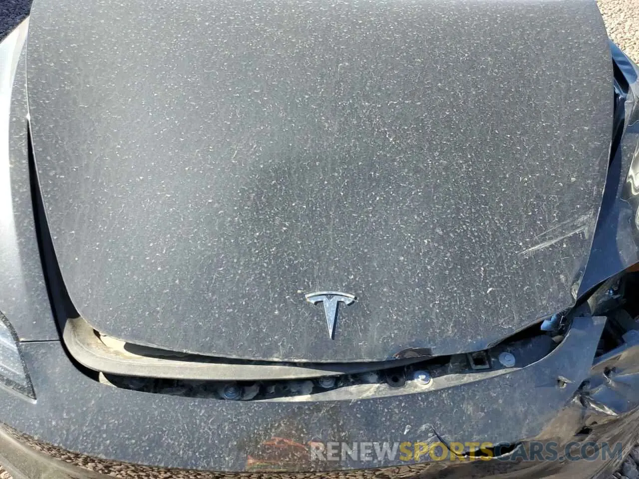 11 Photograph of a damaged car 5YJ3E1EAXRF782585 TESLA MODEL 3 2024
