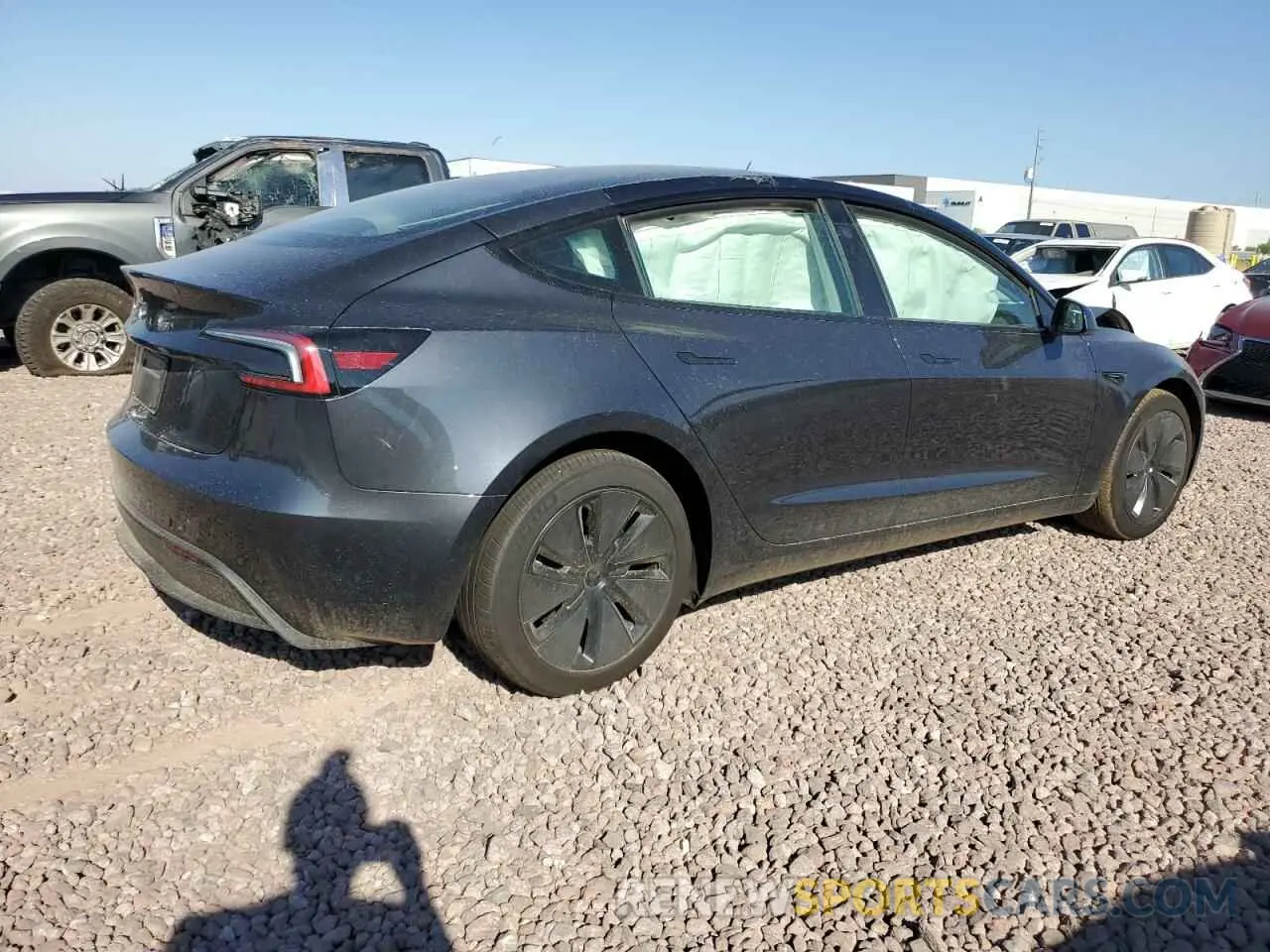 3 Photograph of a damaged car 5YJ3E1EAXRF782585 TESLA MODEL 3 2024