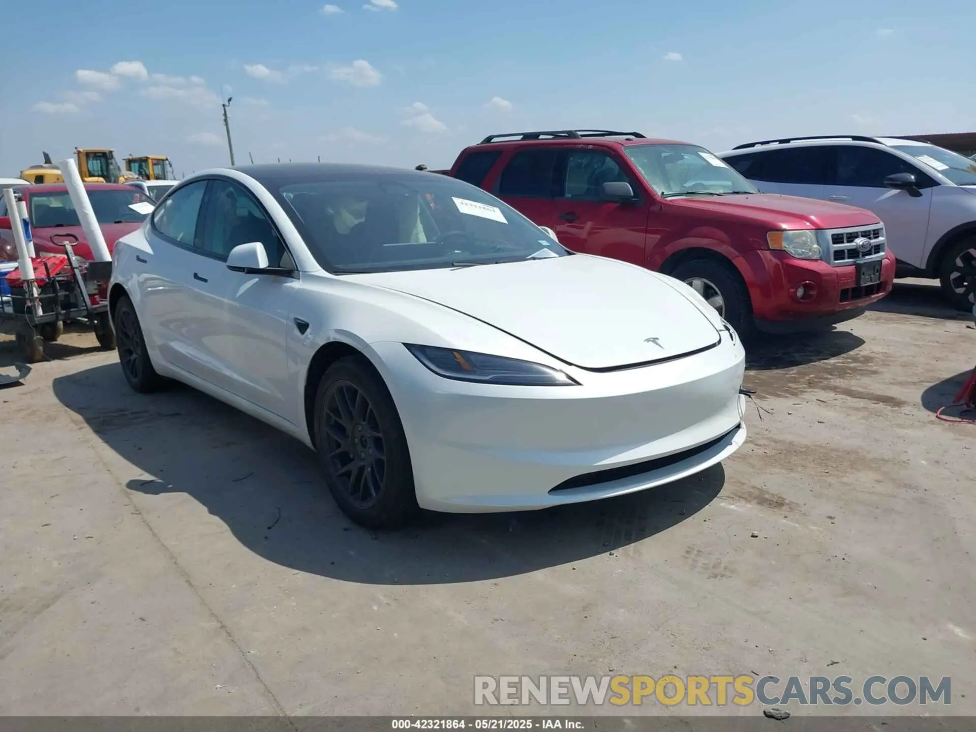 1 Фотография поврежденного автомобиля 5YJ3E1EAXRF785907 TESLA MODEL 3 2024