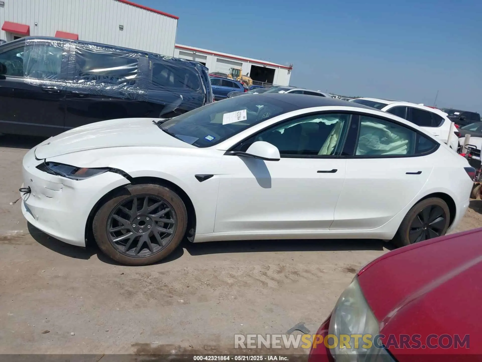 15 Фотография поврежденного автомобиля 5YJ3E1EAXRF785907 TESLA MODEL 3 2024
