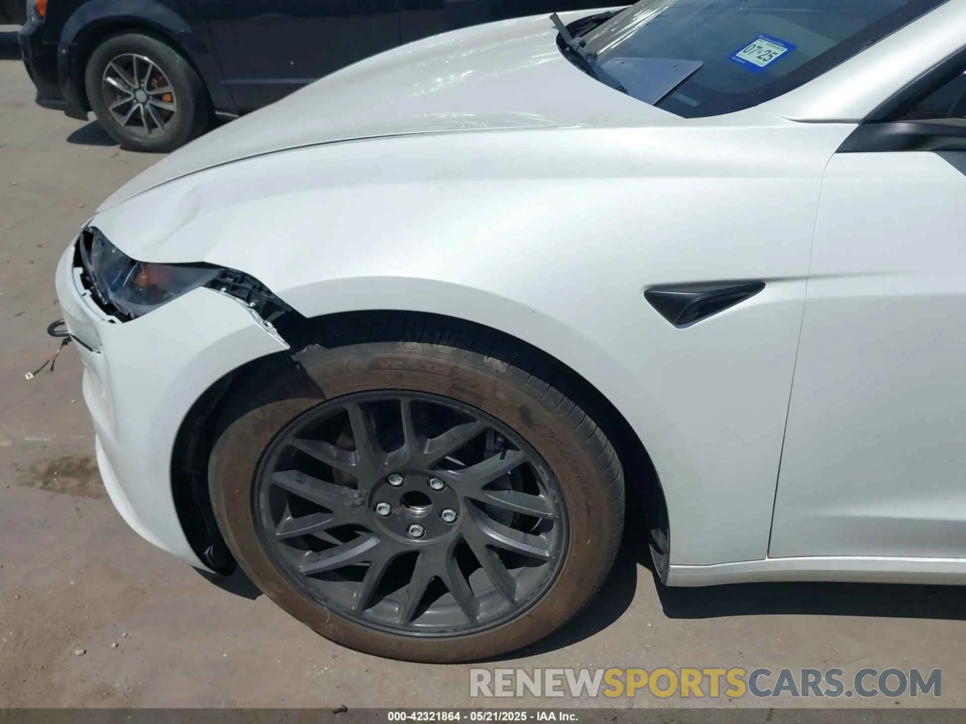 20 Фотография поврежденного автомобиля 5YJ3E1EAXRF785907 TESLA MODEL 3 2024