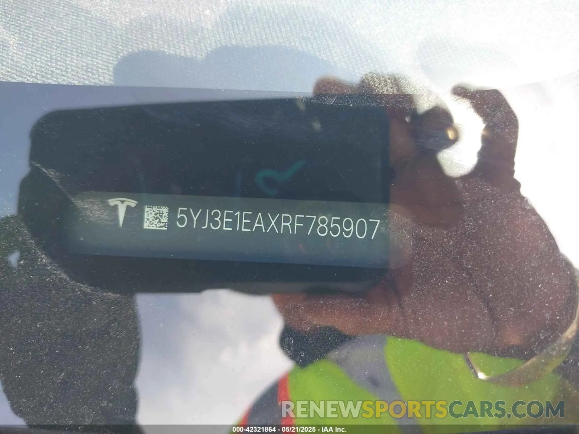 9 Фотография поврежденного автомобиля 5YJ3E1EAXRF785907 TESLA MODEL 3 2024