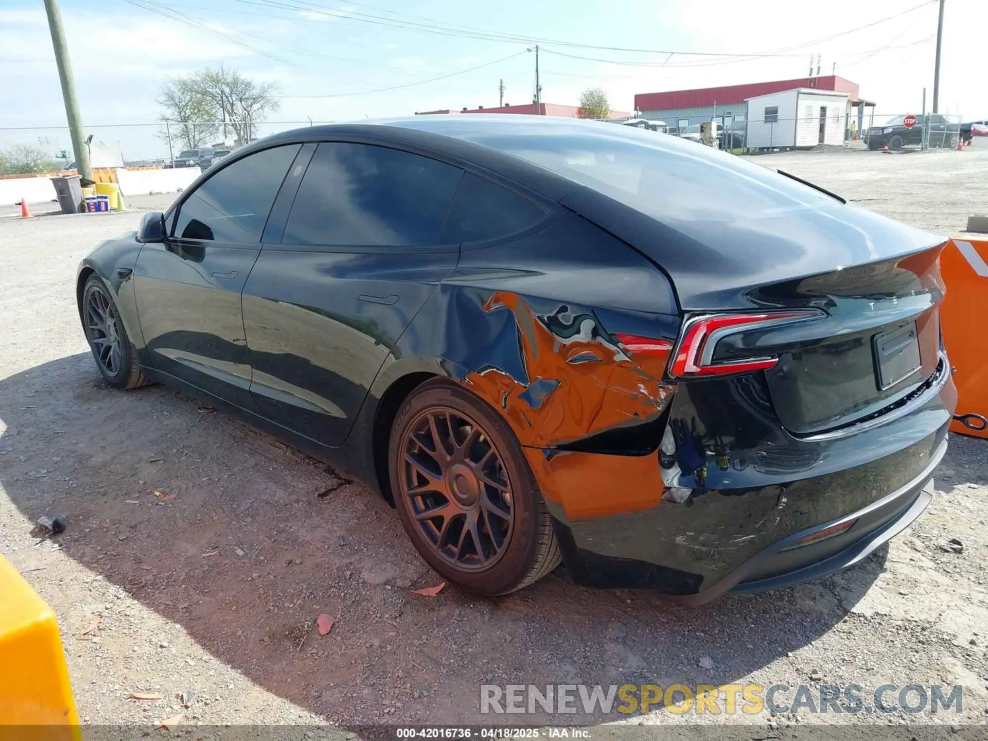 15 Photograph of a damaged car 5YJ3E1EAXRF836824 TESLA MODEL 3 2024