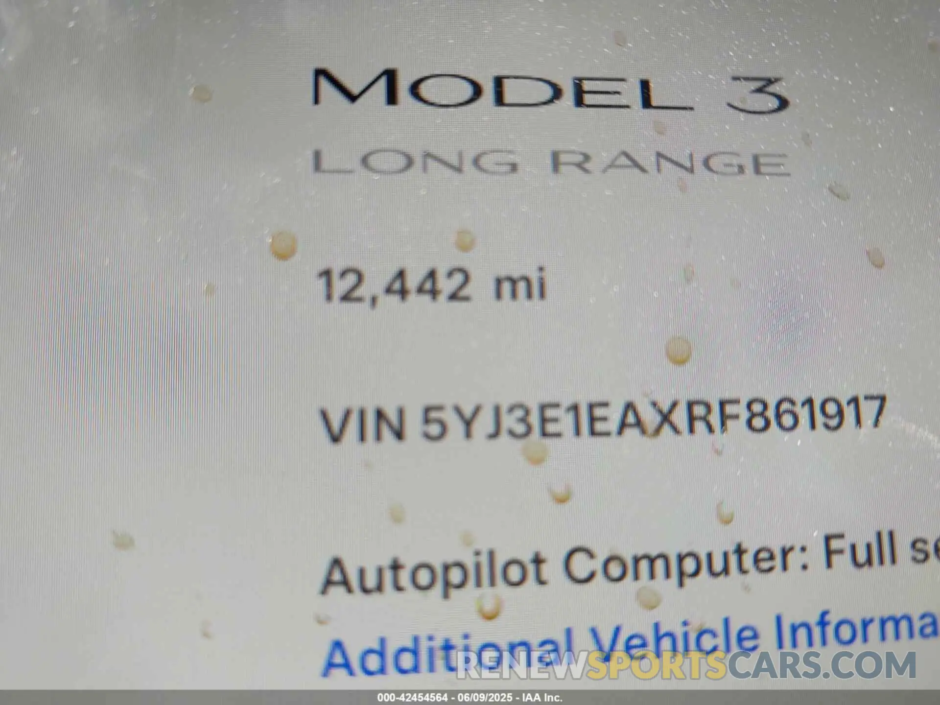 14 Photograph of a damaged car 5YJ3E1EAXRF861917 TESLA MODEL 3 2024