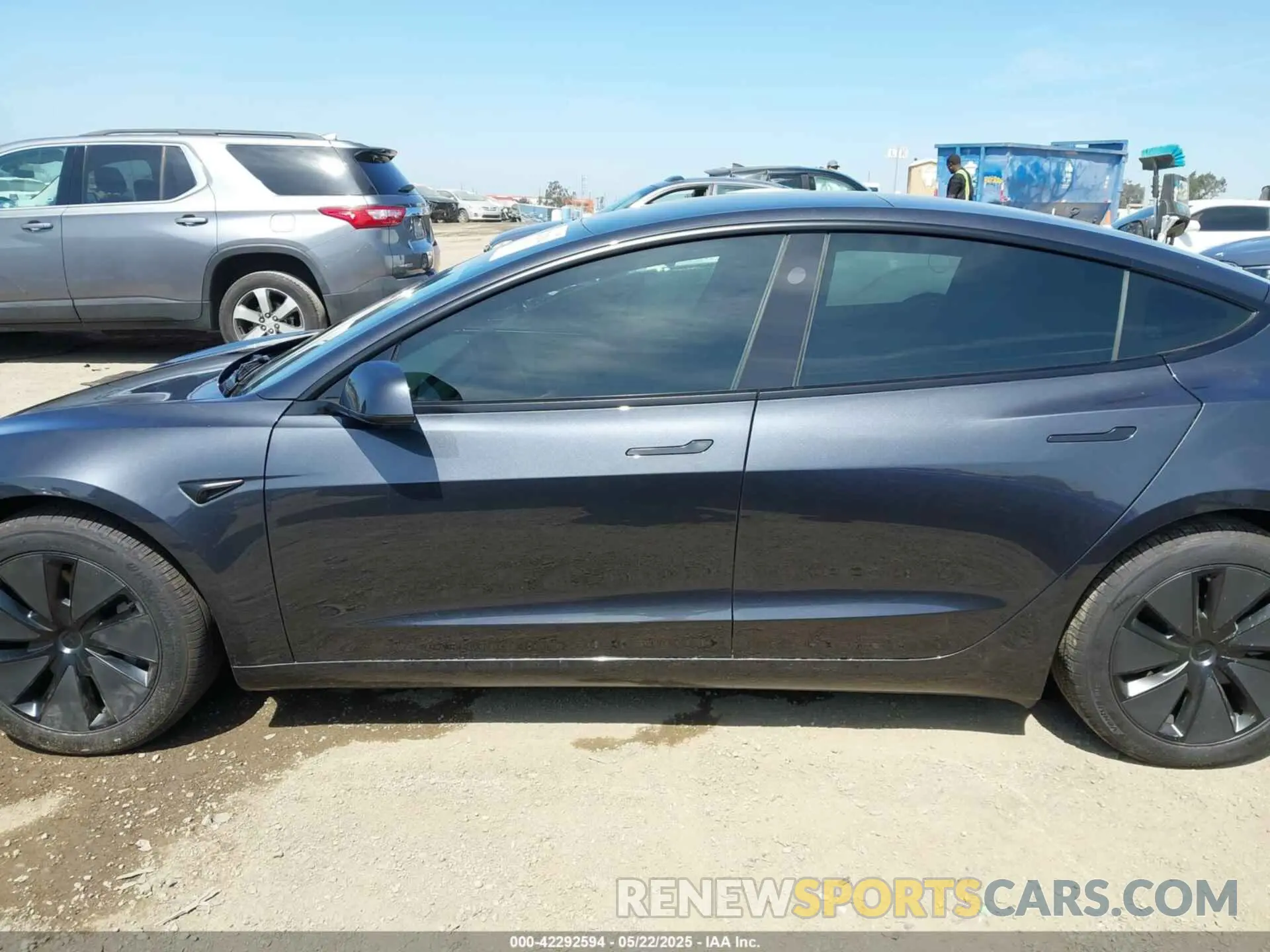 14 Фотография поврежденного автомобиля 5YJ3E1EAXRF864994 TESLA MODEL 3 2024