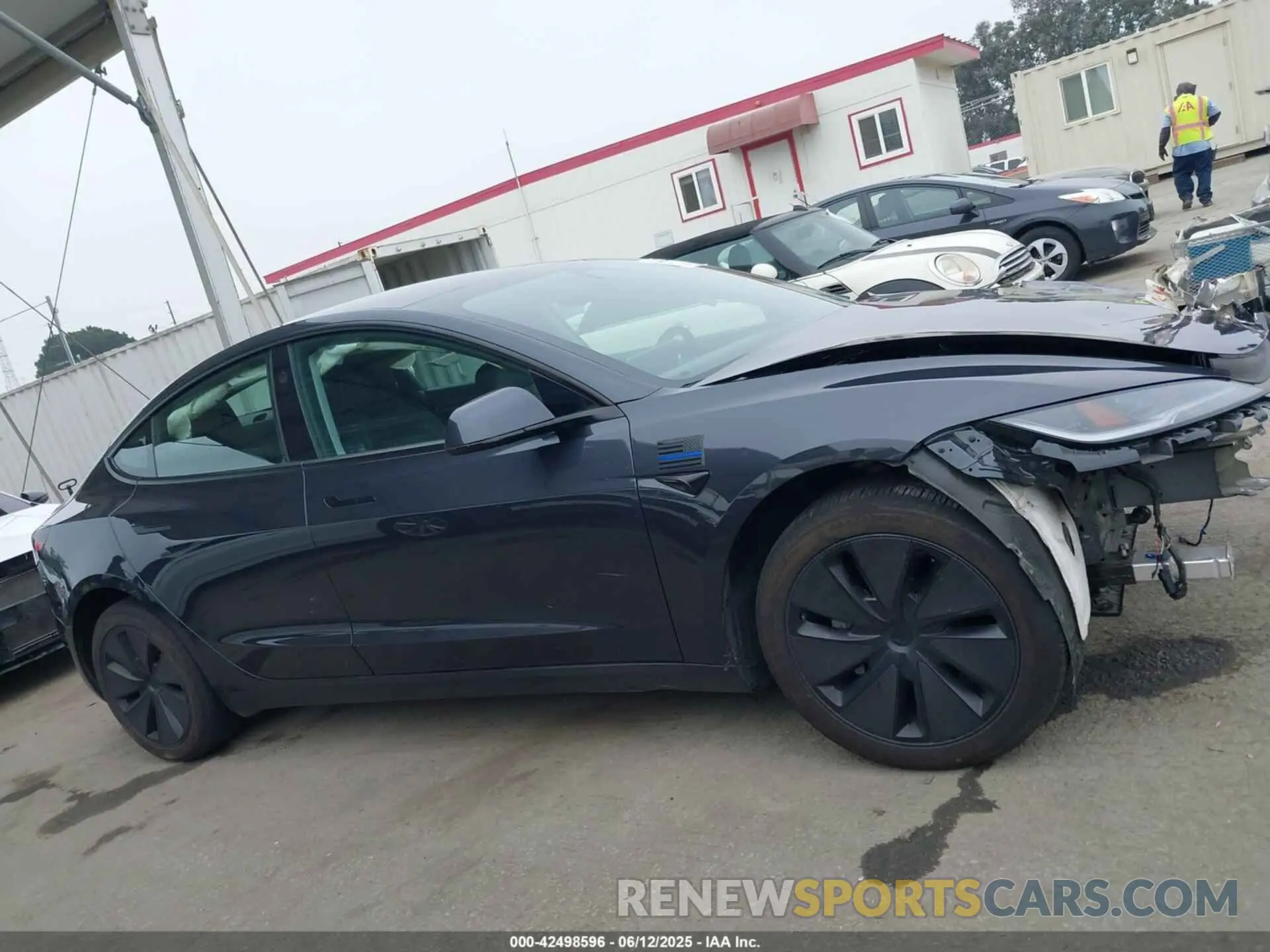 14 Photograph of a damaged car 5YJ3E1EB0RF735588 TESLA MODEL 3 2024