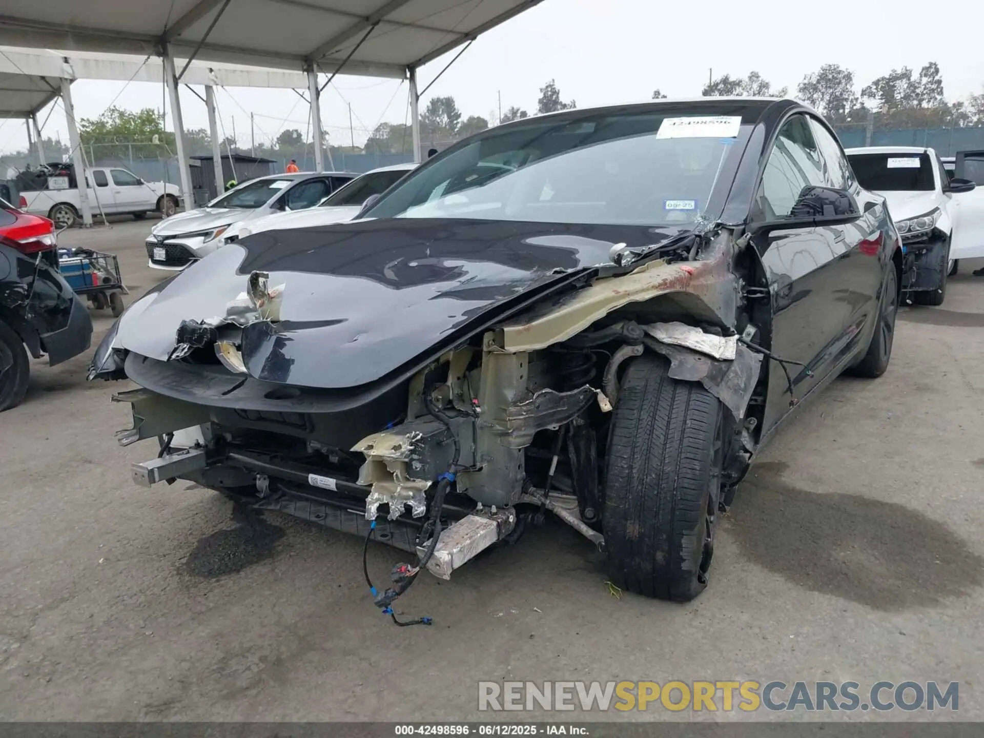 2 Photograph of a damaged car 5YJ3E1EB0RF735588 TESLA MODEL 3 2024