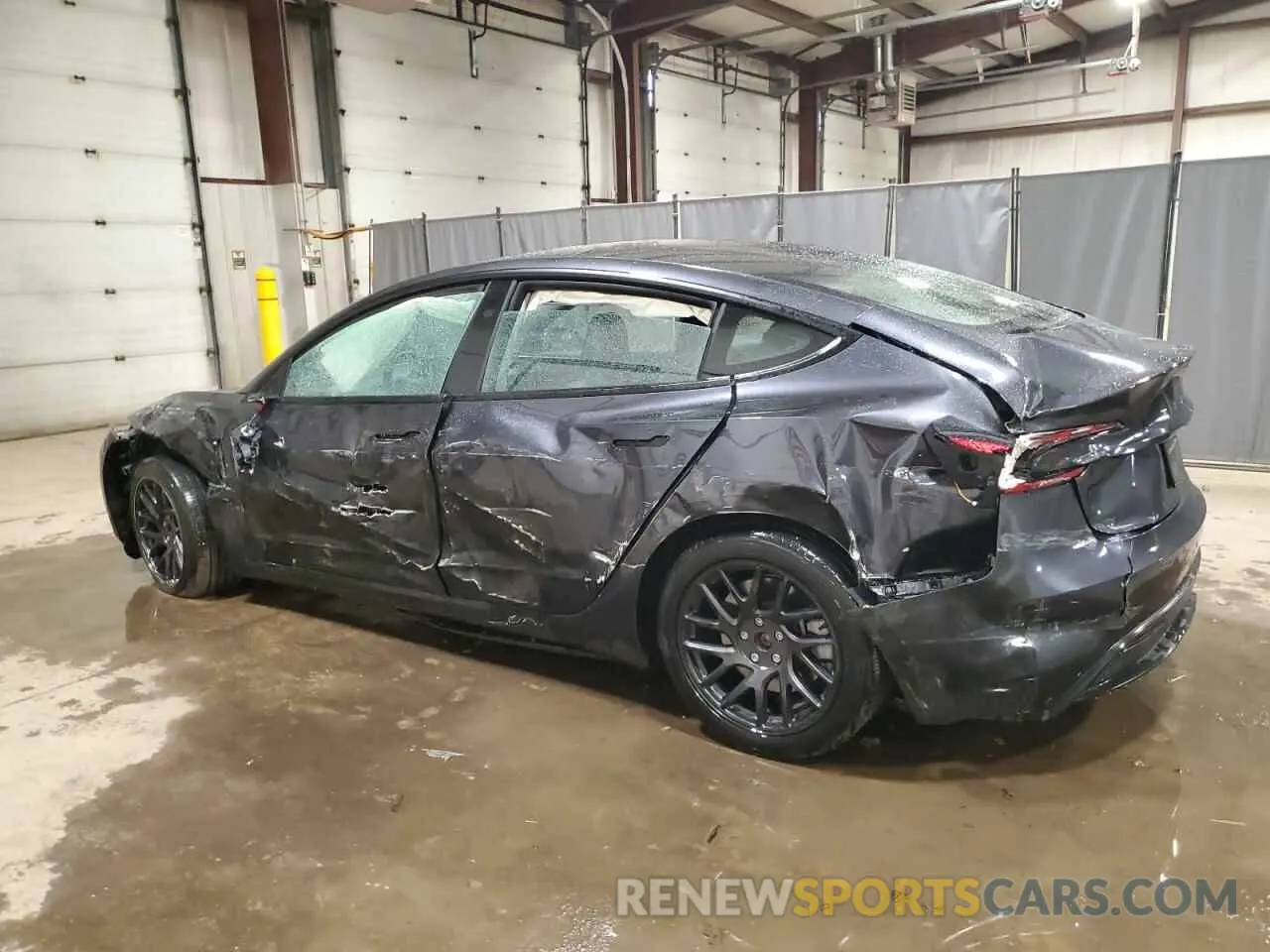 2 Photograph of a damaged car 5YJ3E1EB0RF753718 TESLA MODEL 3 2024