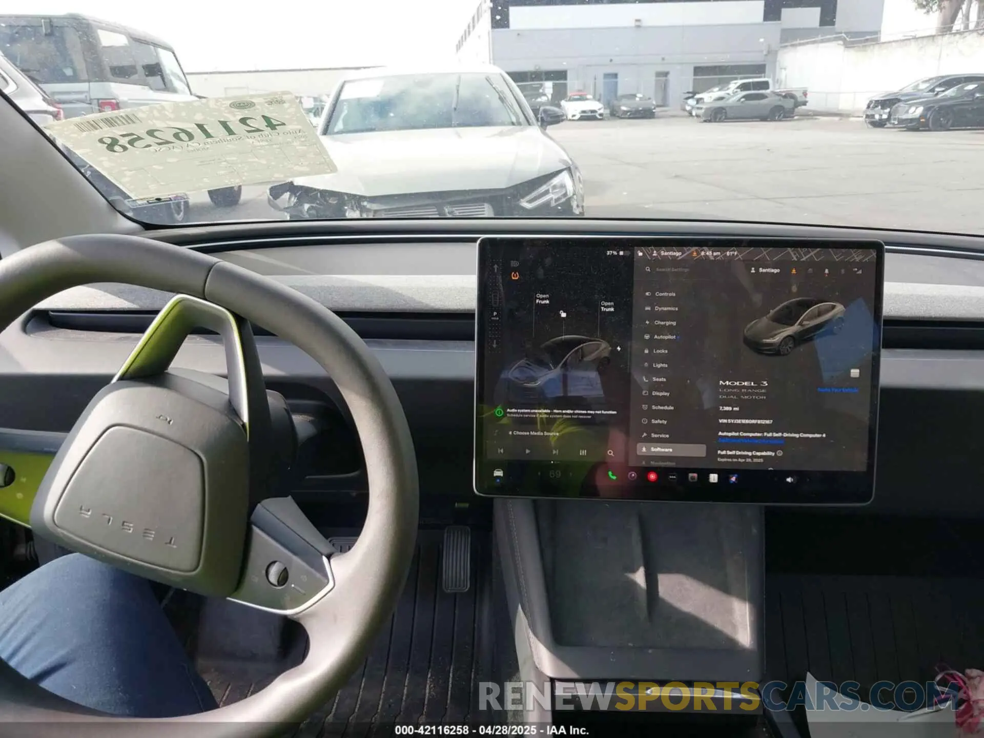 19 Фотография поврежденного автомобиля 5YJ3E1EB0RF812167 TESLA MODEL 3 2024