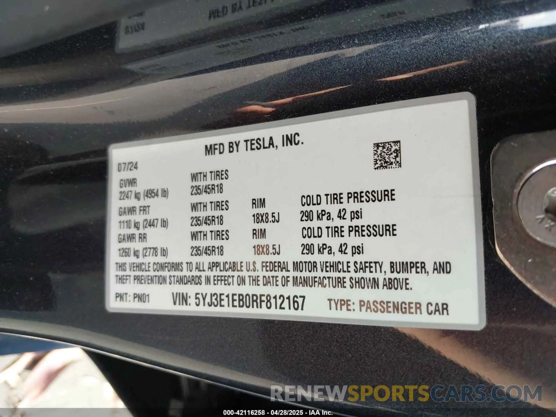 9 Фотография поврежденного автомобиля 5YJ3E1EB0RF812167 TESLA MODEL 3 2024