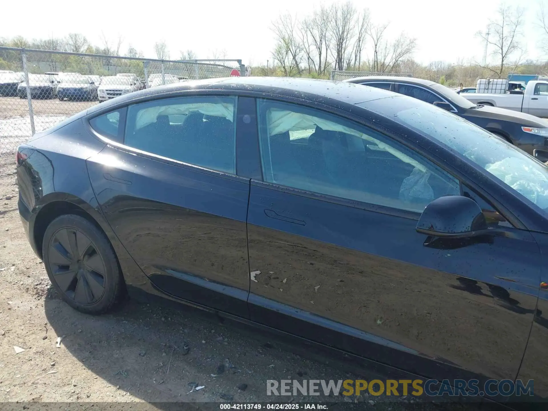 13 Photograph of a damaged car 5YJ3E1EB0RF817515 TESLA MODEL 3 2024