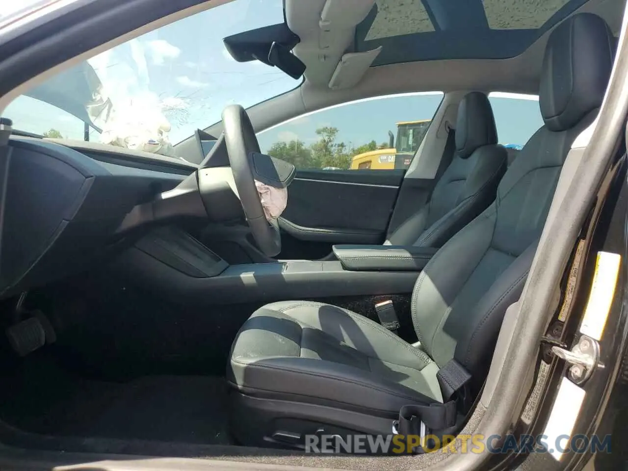 7 Photograph of a damaged car 5YJ3E1EB1RF731923 TESLA MODEL 3 2024
