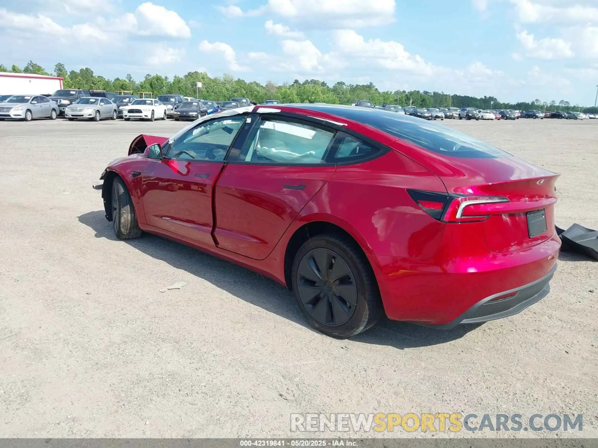 3 Фотография поврежденного автомобиля 5YJ3E1EB1RF768695 TESLA MODEL 3 2024