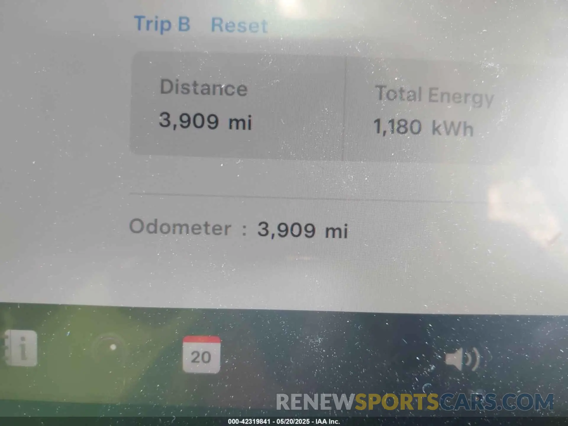 7 Фотография поврежденного автомобиля 5YJ3E1EB1RF768695 TESLA MODEL 3 2024