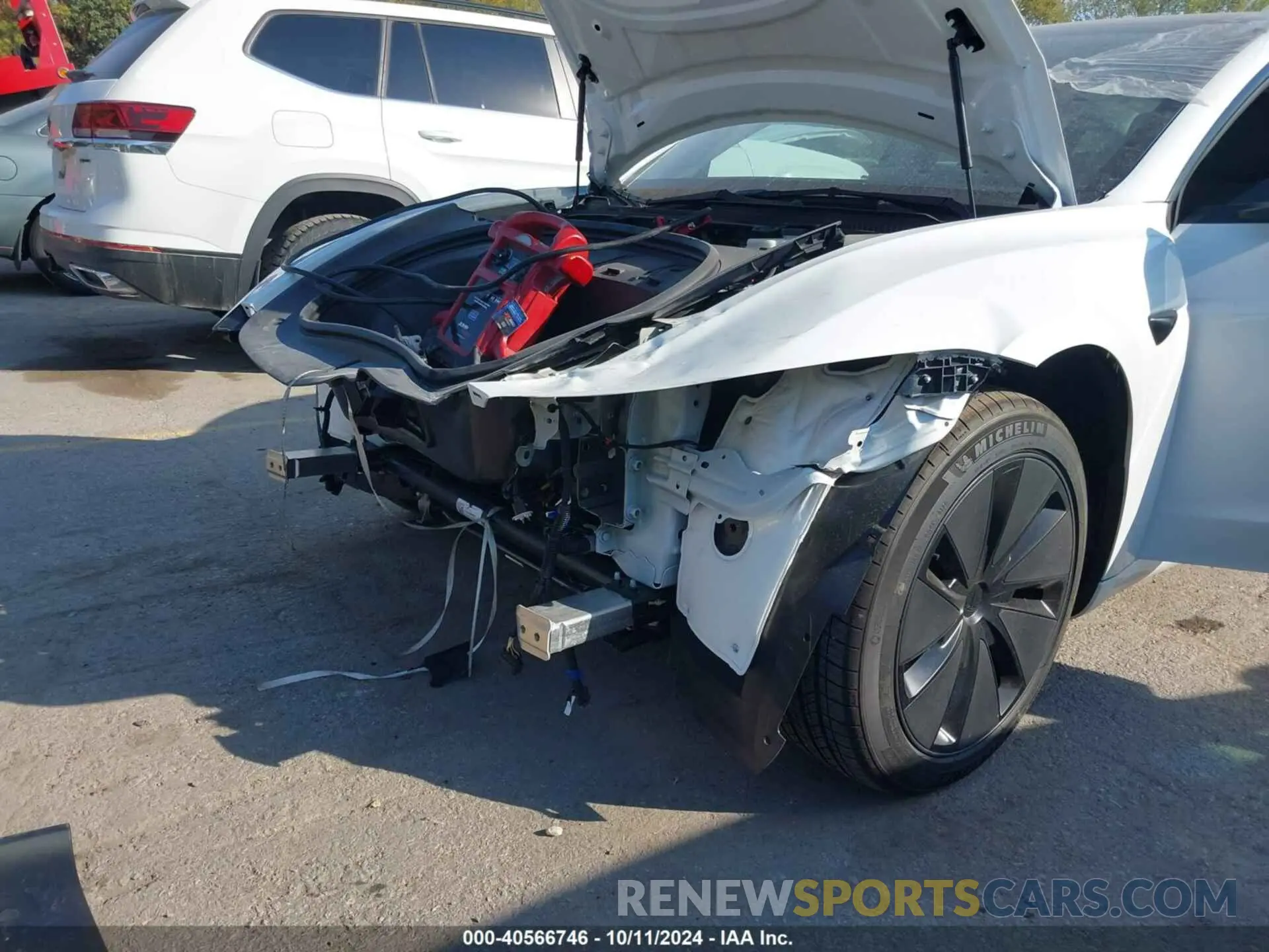 6 Фотография поврежденного автомобиля 5YJ3E1EB1RF792558 TESLA MODEL 3 2024