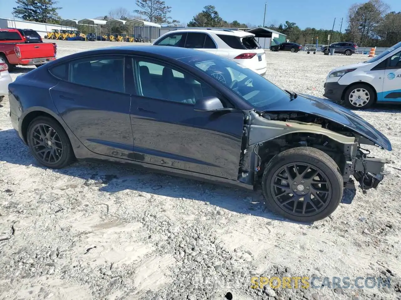 4 Фотография поврежденного автомобиля 5YJ3E1EB1RF799509 TESLA MODEL 3 2024
