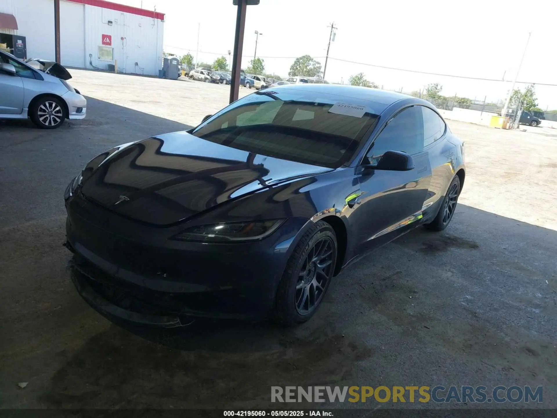 2 Фотография поврежденного автомобиля 5YJ3E1EB1RF816244 TESLA MODEL 3 2024