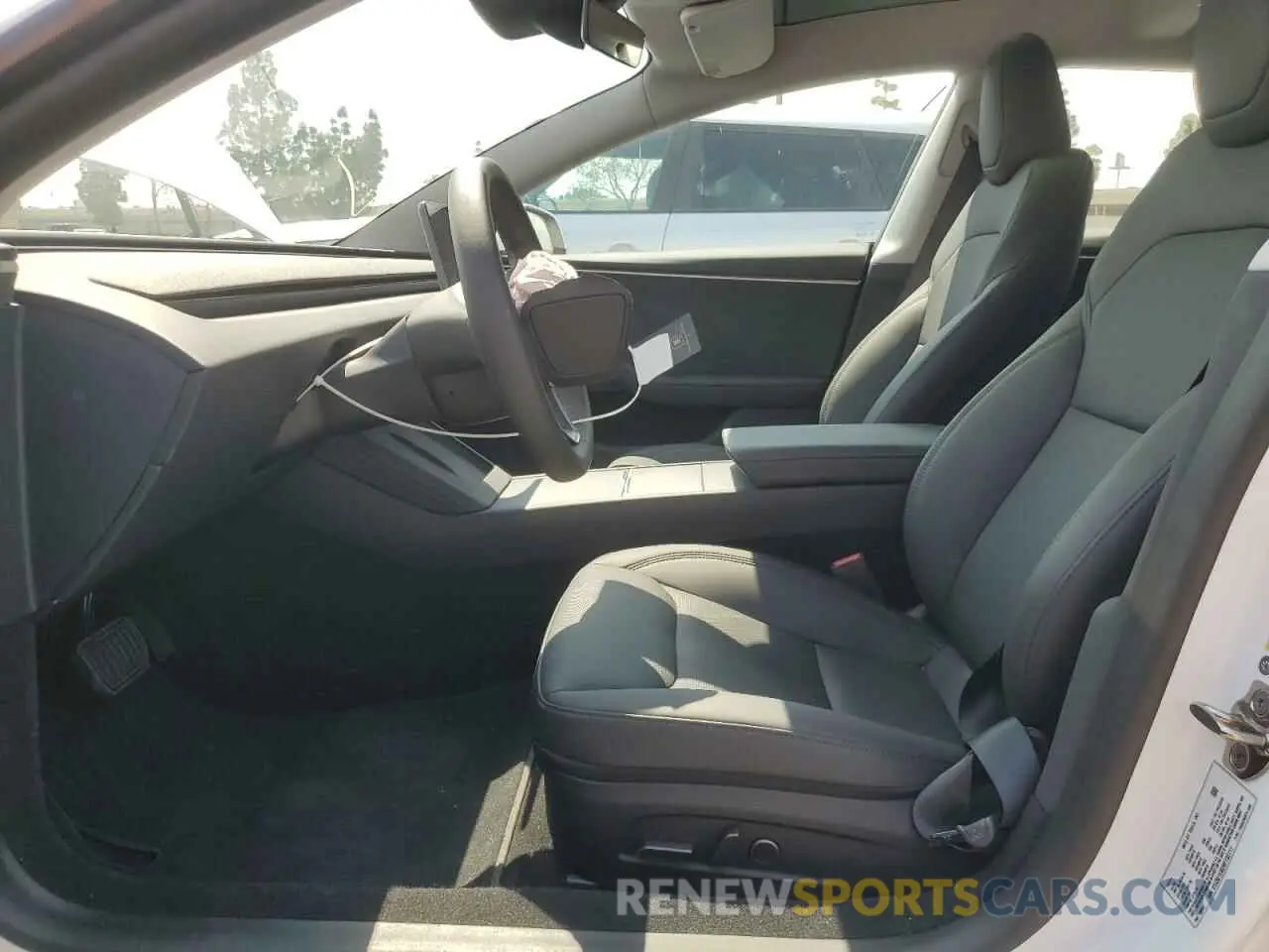 7 Photograph of a damaged car 5YJ3E1EB2RF732711 TESLA MODEL 3 2024