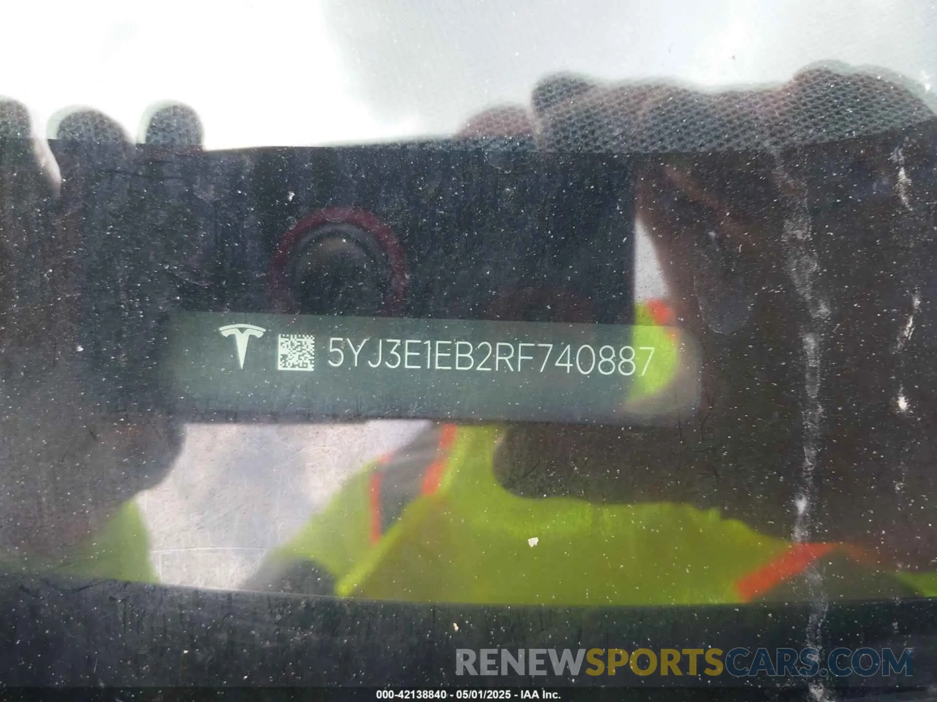 9 Фотография поврежденного автомобиля 5YJ3E1EB2RF740887 TESLA MODEL 3 2024