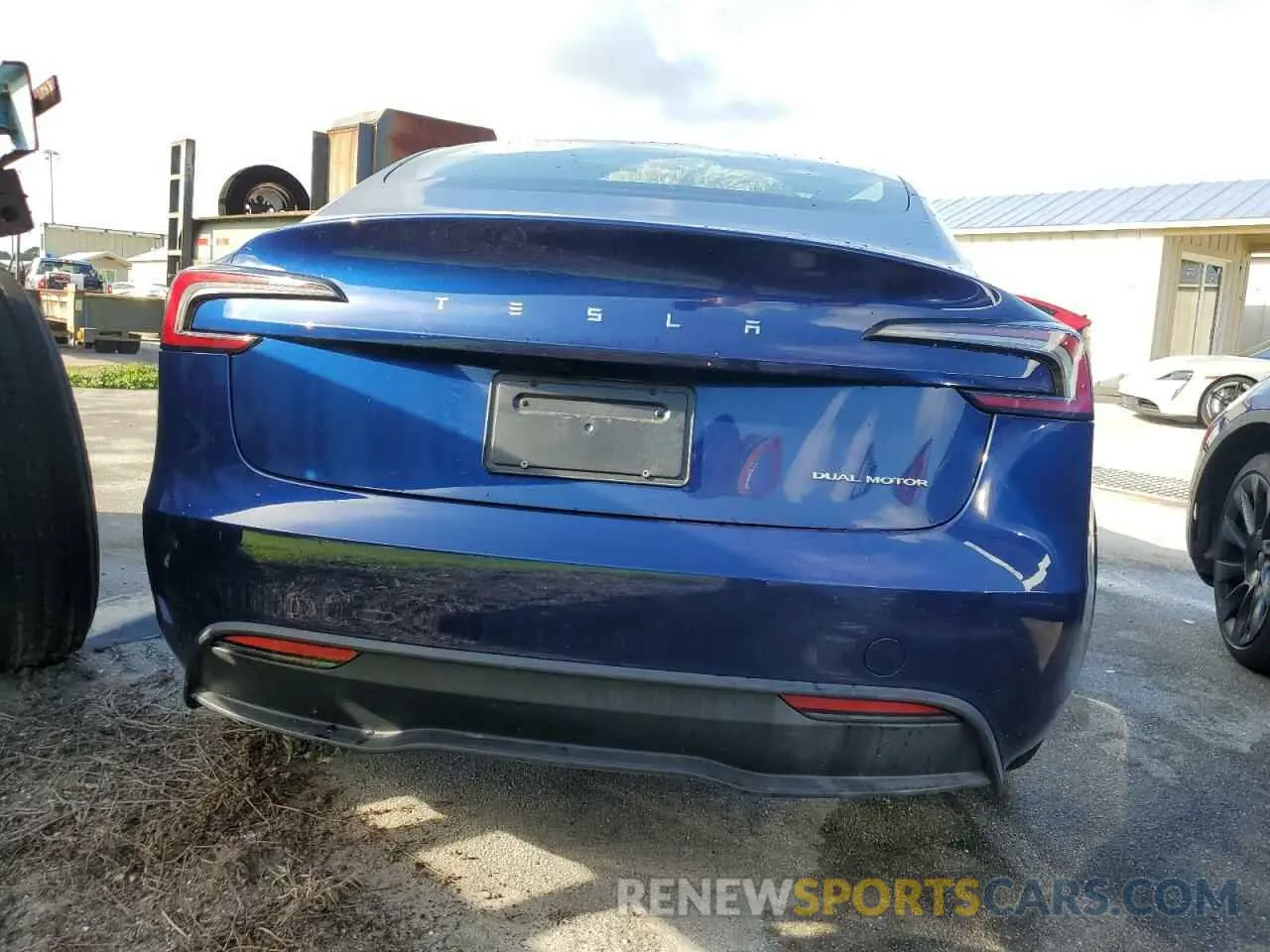 6 Photograph of a damaged car 5YJ3E1EB2RF759018 TESLA MODEL 3 2024