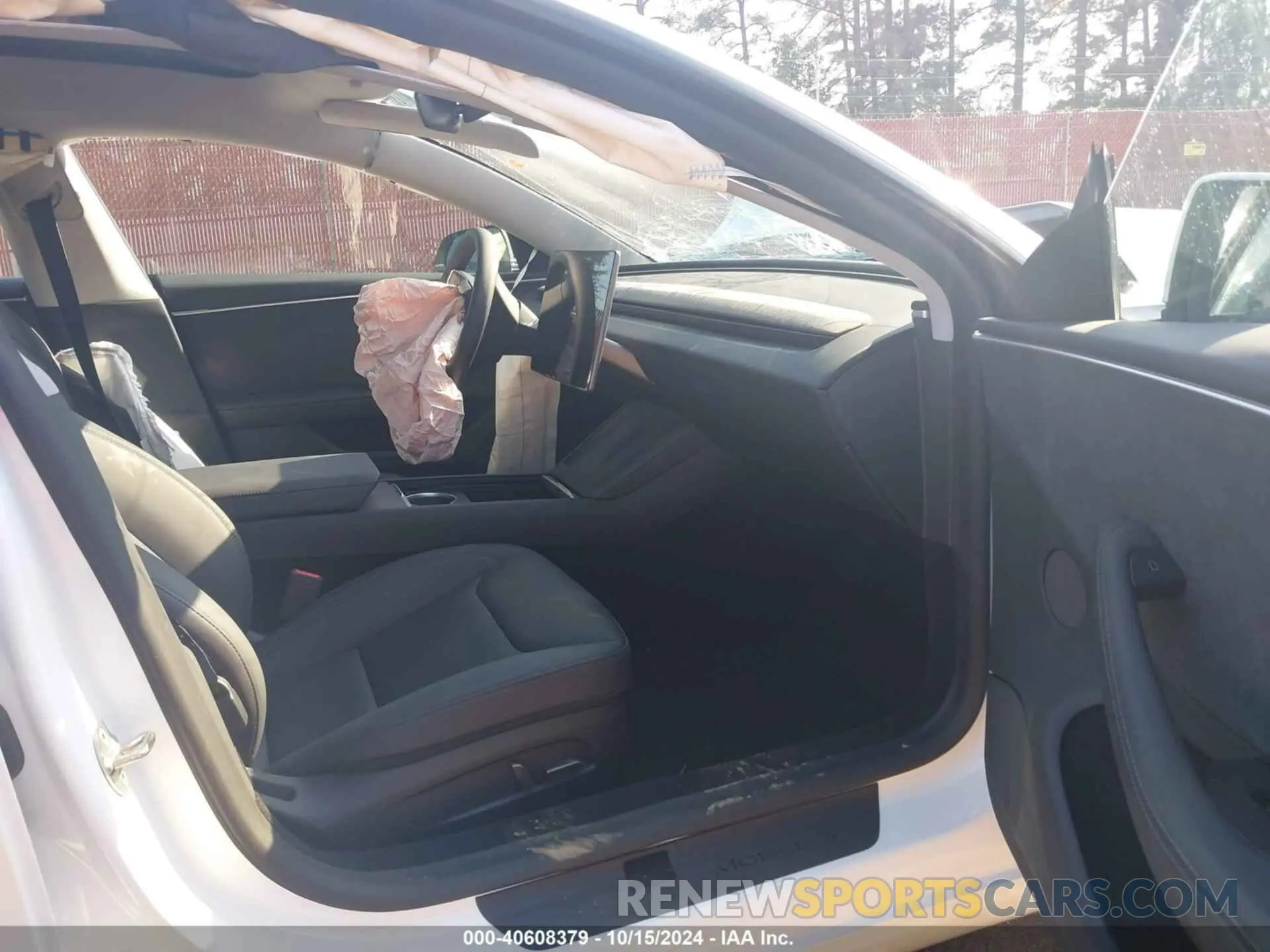 5 Photograph of a damaged car 5YJ3E1EB2RF796263 TESLA MODEL 3 2024