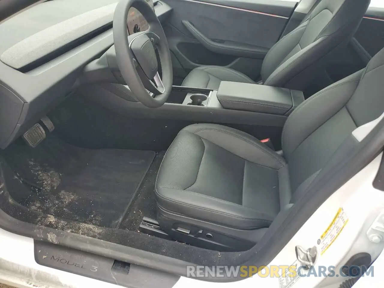 7 Photograph of a damaged car 5YJ3E1EB2RF797302 TESLA MODEL 3 2024