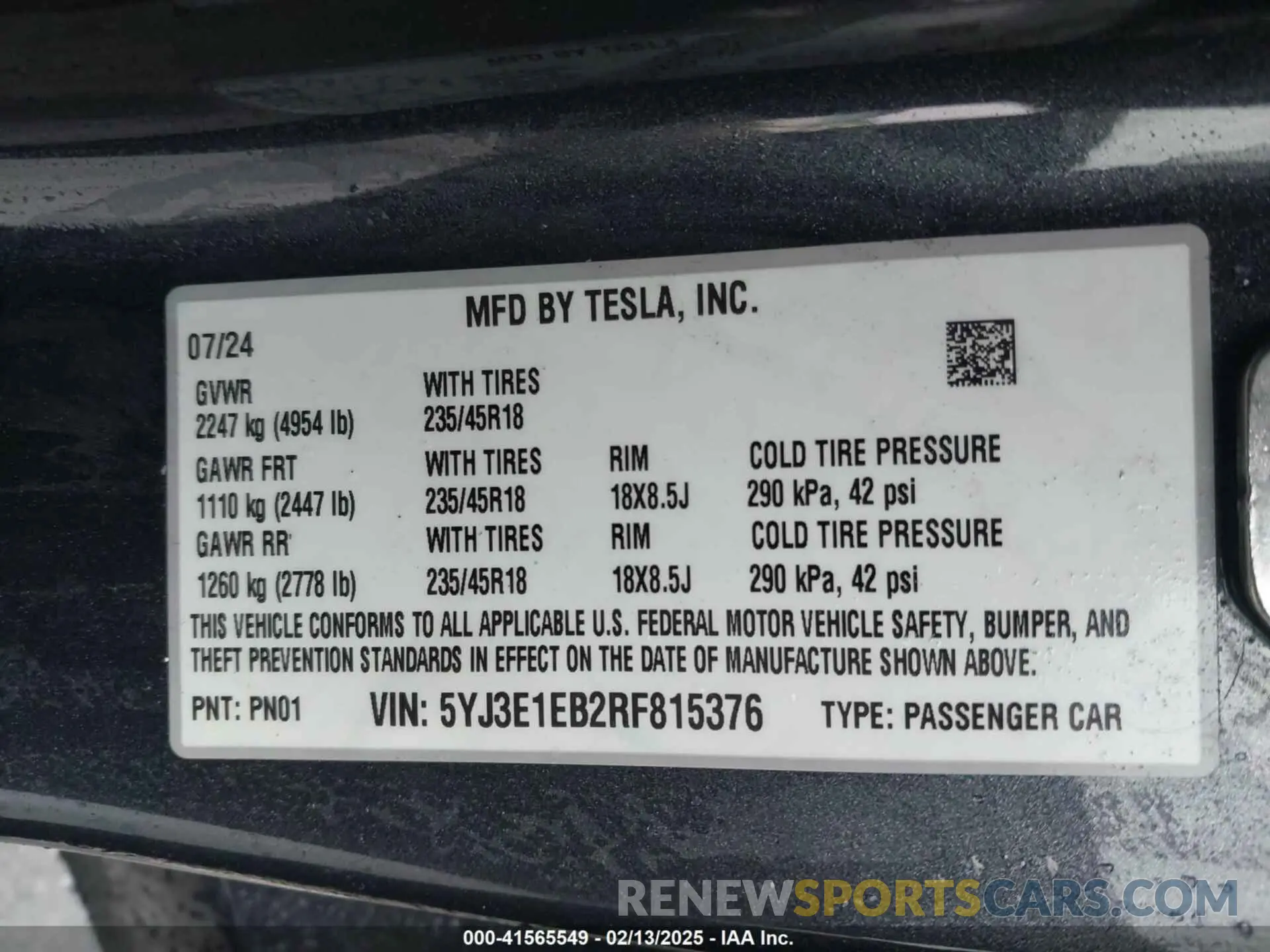 9 Photograph of a damaged car 5YJ3E1EB2RF815376 TESLA MODEL 3 2024